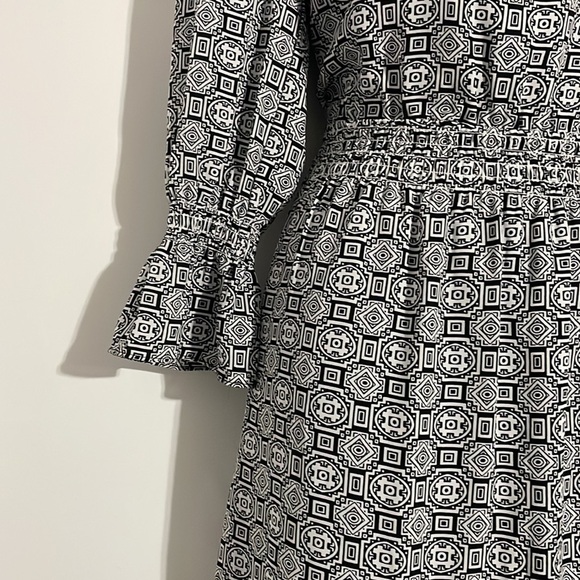 Libby Edelman Women’s Off the Shoulder Ruffle Dress! (NWT)! - Picture 4 of 8